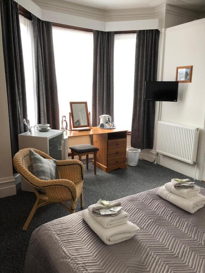 Fairways Guest House Кембридж Экстерьер фото