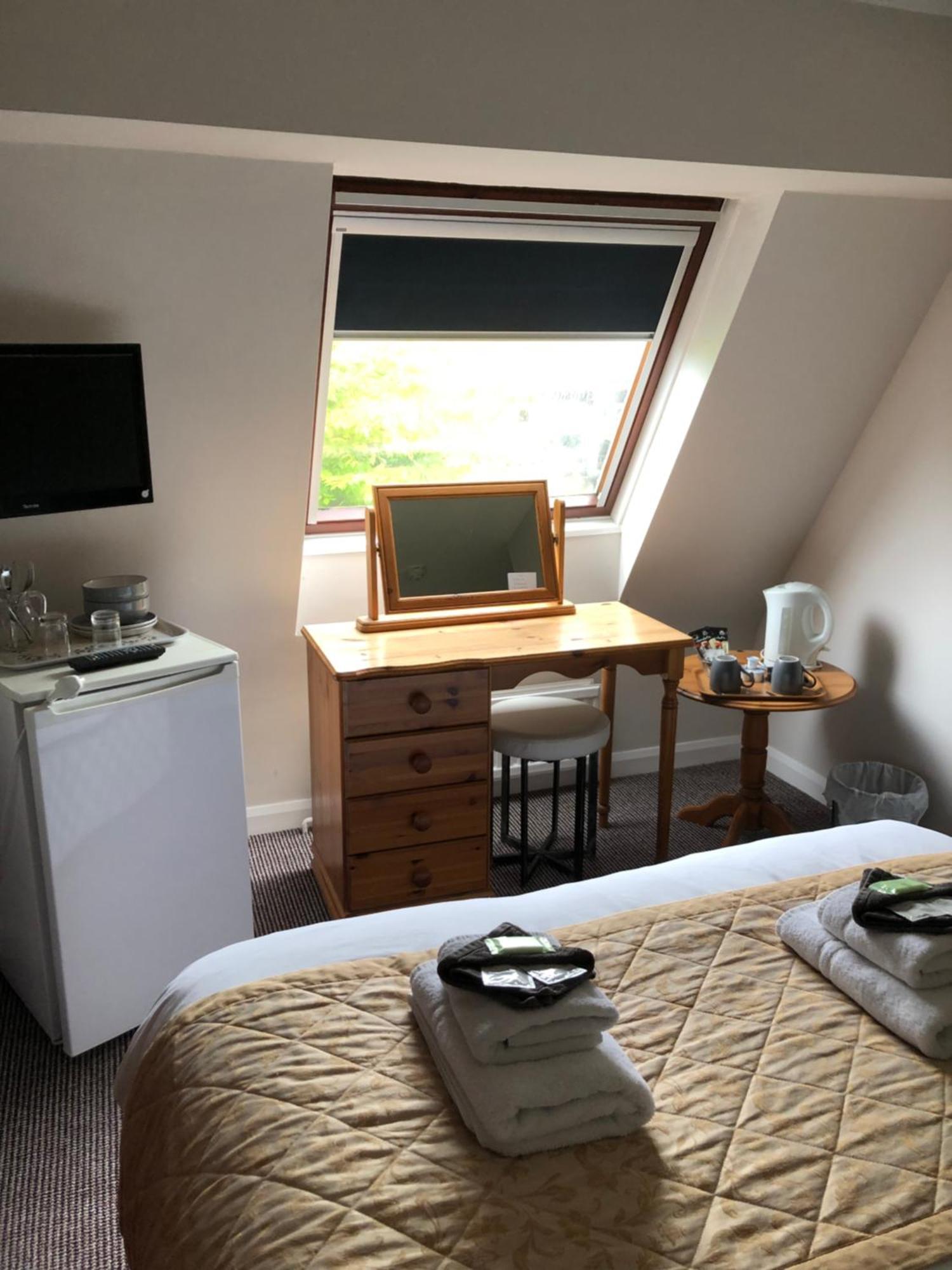 Fairways Guest House Кембридж Экстерьер фото