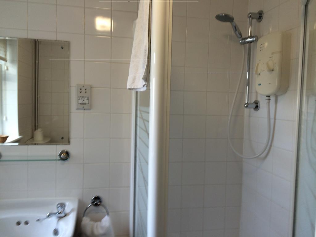 Fairways Guest House Кембридж Экстерьер фото