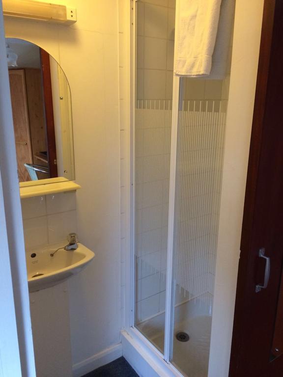 Fairways Guest House Кембридж Экстерьер фото