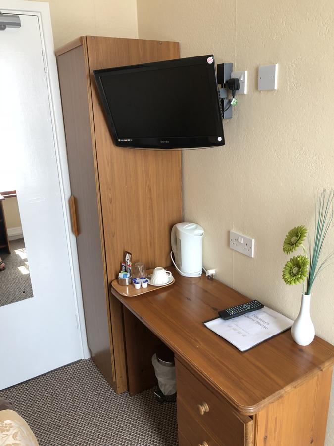 Fairways Guest House Кембридж Экстерьер фото